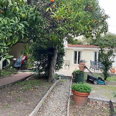 Chez Nicole Acomodação com café da manhã